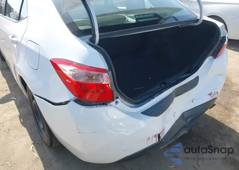 2017 Toyota Corolla Le z USA, uszkodzony, nr VIN 5YFBURHEXHP677088